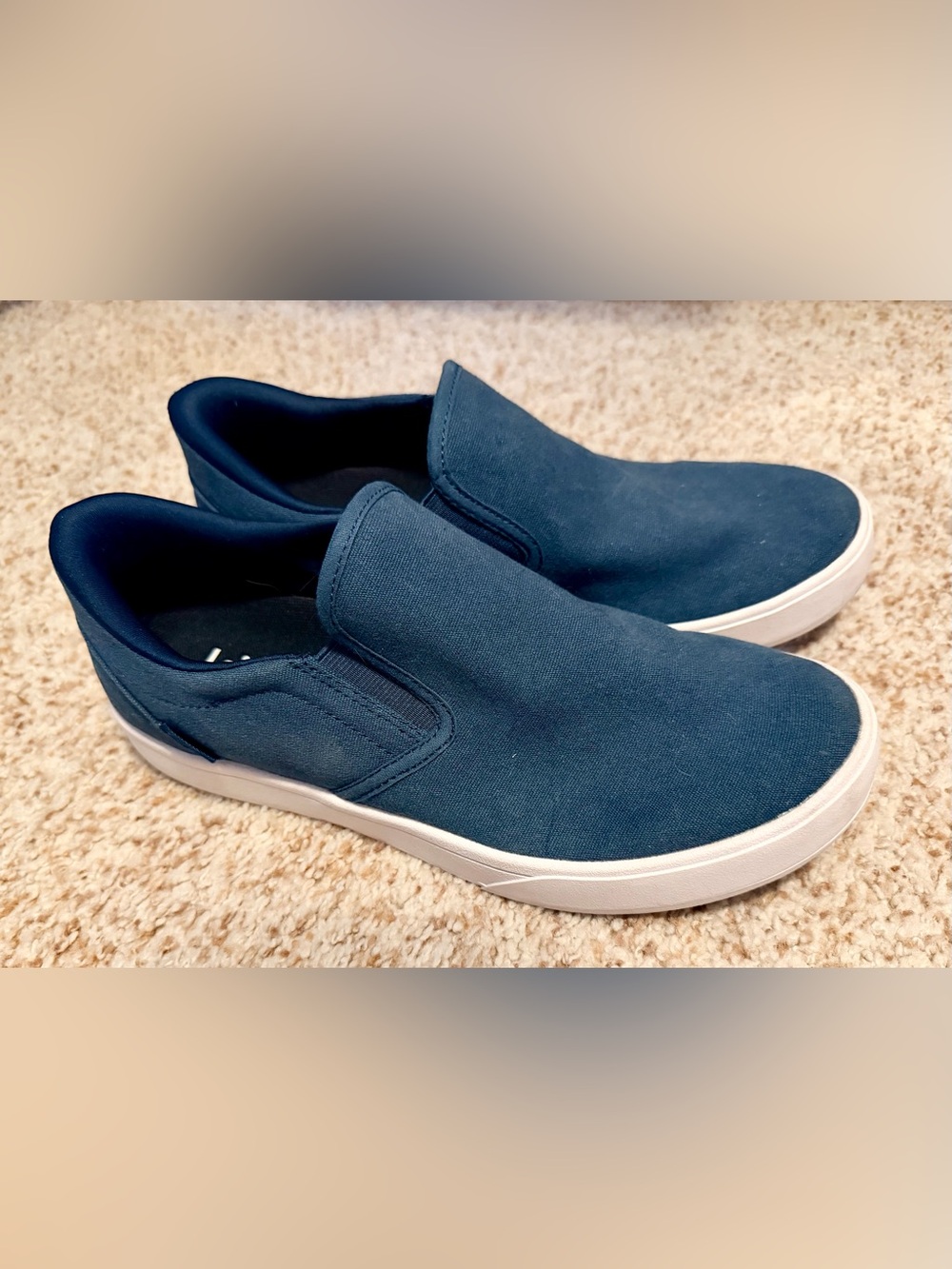 Kizik Slip-On Canvas Flats in Navy Blue for Women